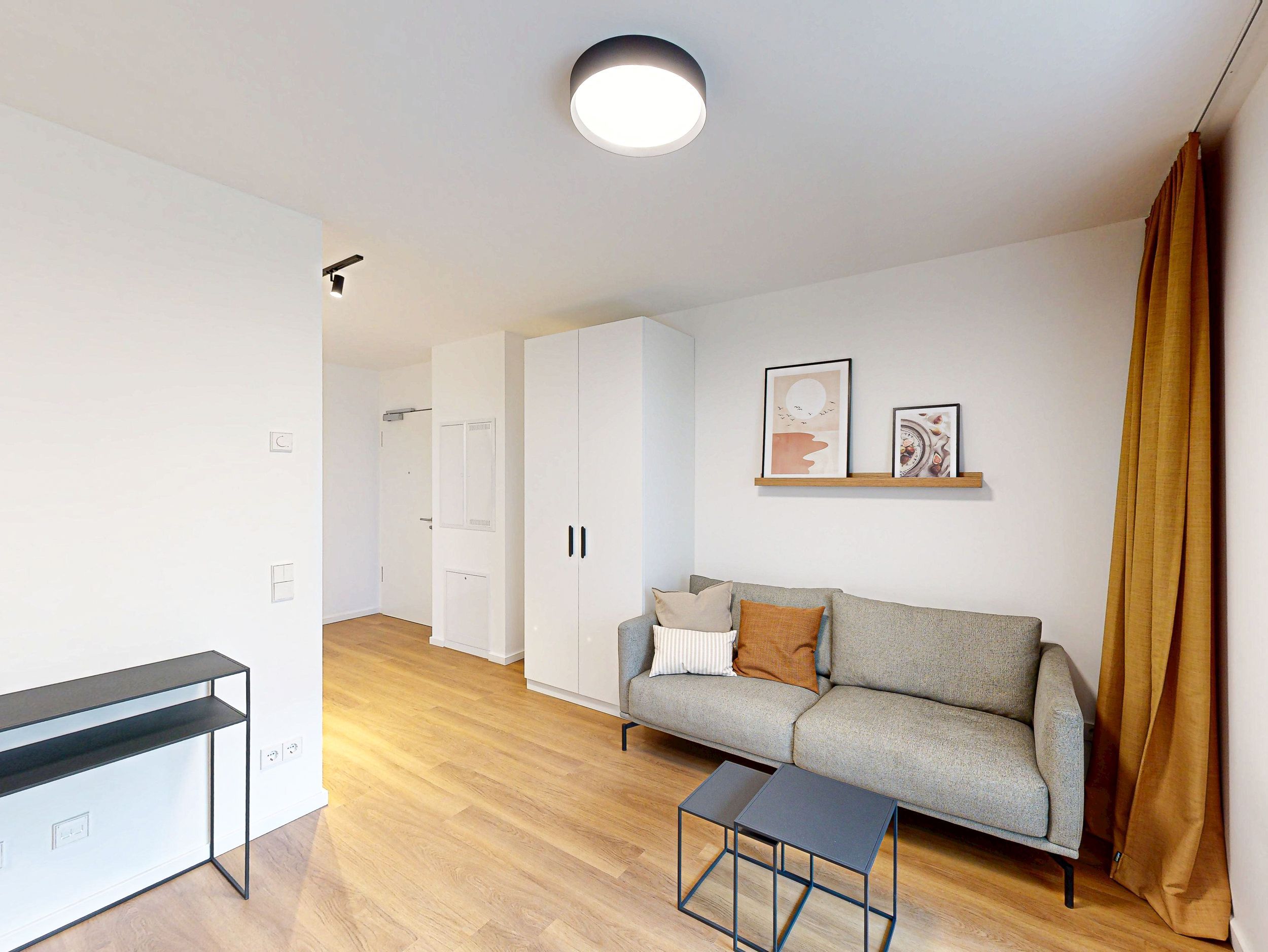 Wohnzimmer (2).jpg